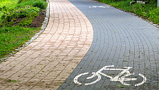 Powiaty olsztyński i szczycieński z nowymi trasami pieszo-rowerowymi Powiaty olsztyński i szczycieński z nowymi trasami pieszo-rowerowymi